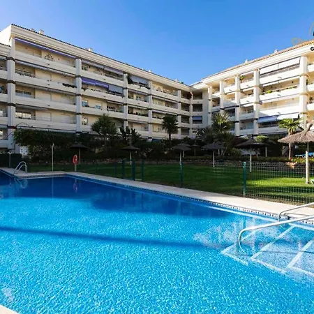 Apartamento Milla De Oro Apartment *